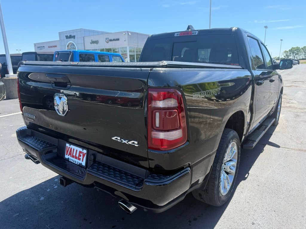 Used 2023 RAM 1500 Laramie AWD/4WD image 7