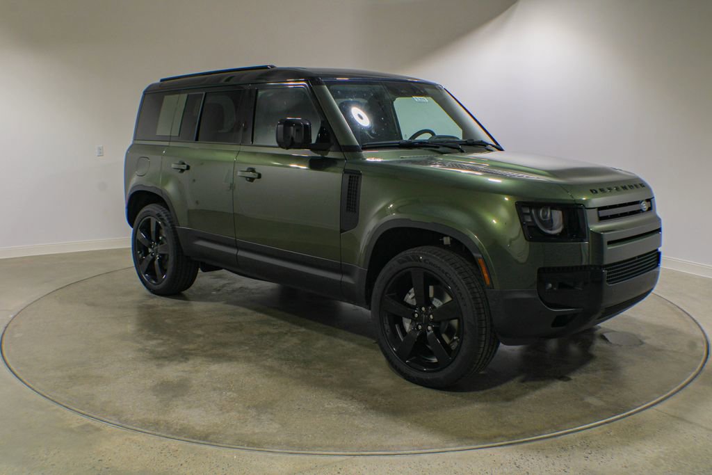 New 2026 Land Rover Defender 110 S AWD/4WD image 7