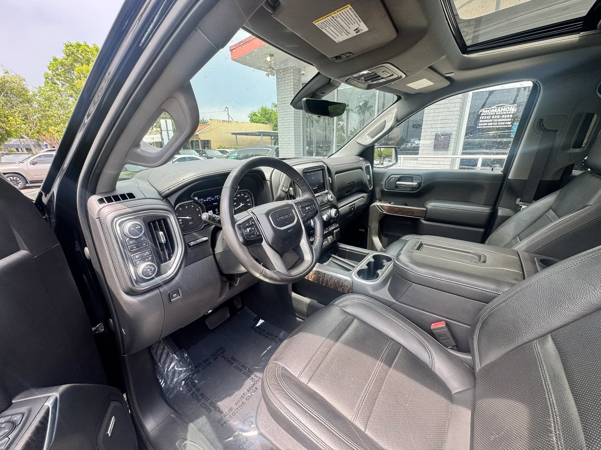 Used 2020 GMC Sierra 1500 Denali w/ Technology Package AWD/4WD image 15