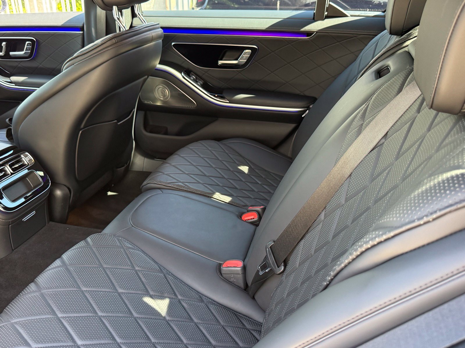 Used 2021 Mercedes-Benz S 580 4MATIC Sedan image 40
