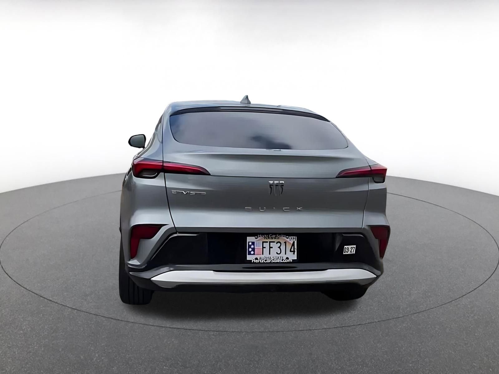 Used 2025 Buick Envista Sport Touring image 12