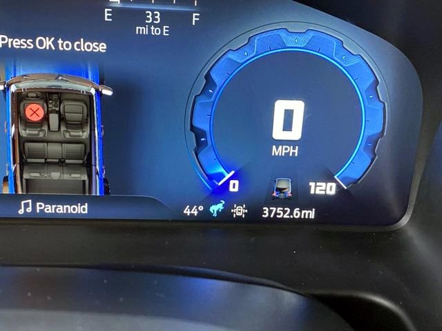 Used 2025 Ford Bronco Badlands image 32