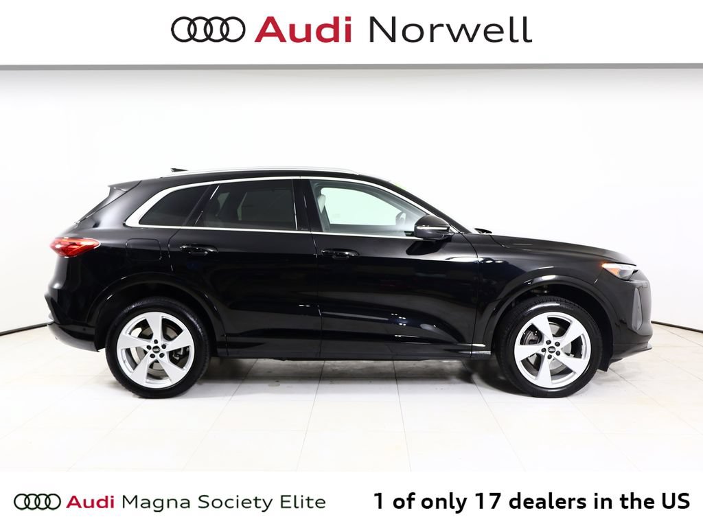 Used 2025 Audi Q5 Premium AWD/4WD image 19