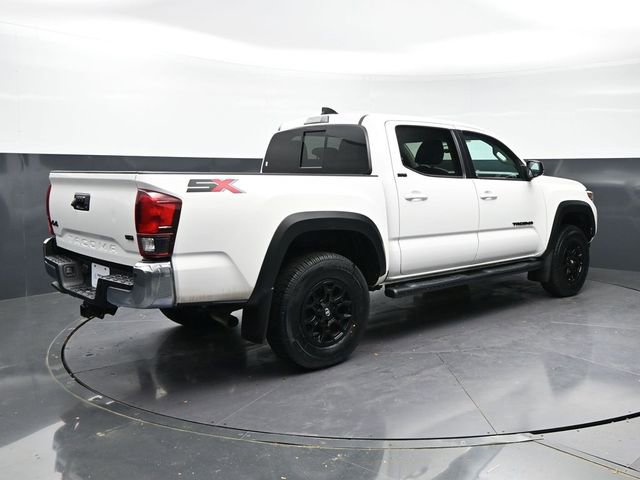 Used 2023 Toyota Tacoma SR5 AWD/4WD image 6