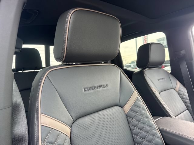 New 2026 GMC Canyon Denali AWD/4WD image 30