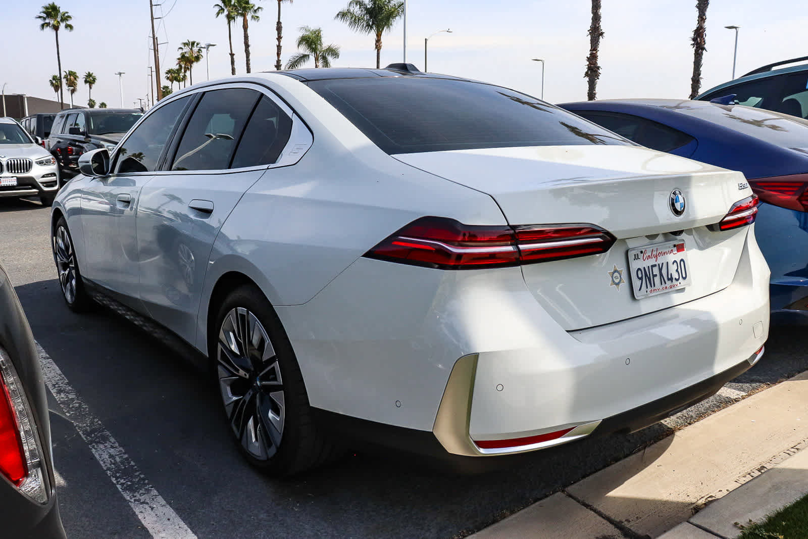 Used 2024 BMW 530i w/ Convenience Package image 5