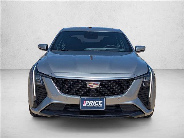 Used 2025 Cadillac CT5 Premium Luxury image 2