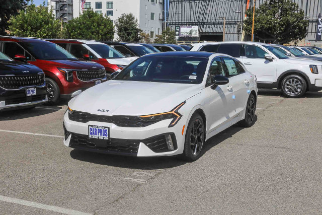 New 2026 Kia K5 GT-Line w/ GT-Line Premium Package FWD image 4