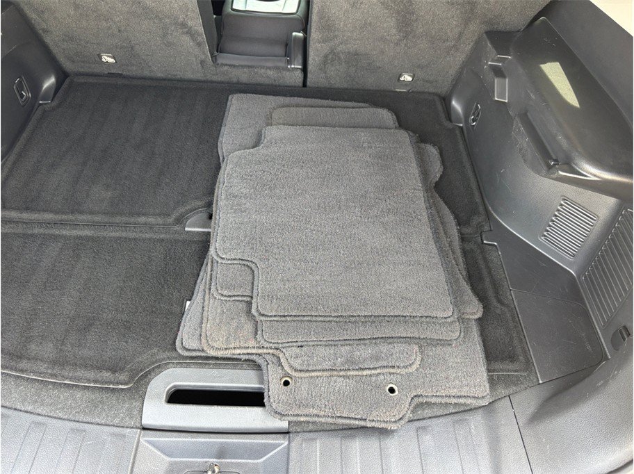 Used 2018 Nissan Rogue SV FWD image 41