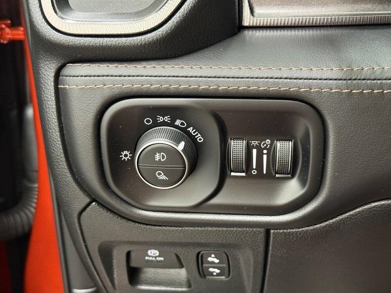 Used 2024 RAM 1500 TRX AWD/4WD image 15