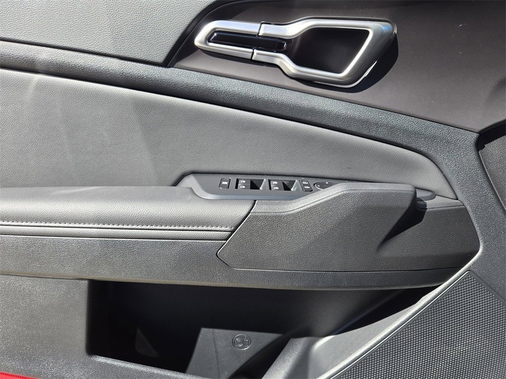 New 2026 Kia Sportage EX w/ EX Panorama Roof Package image 16