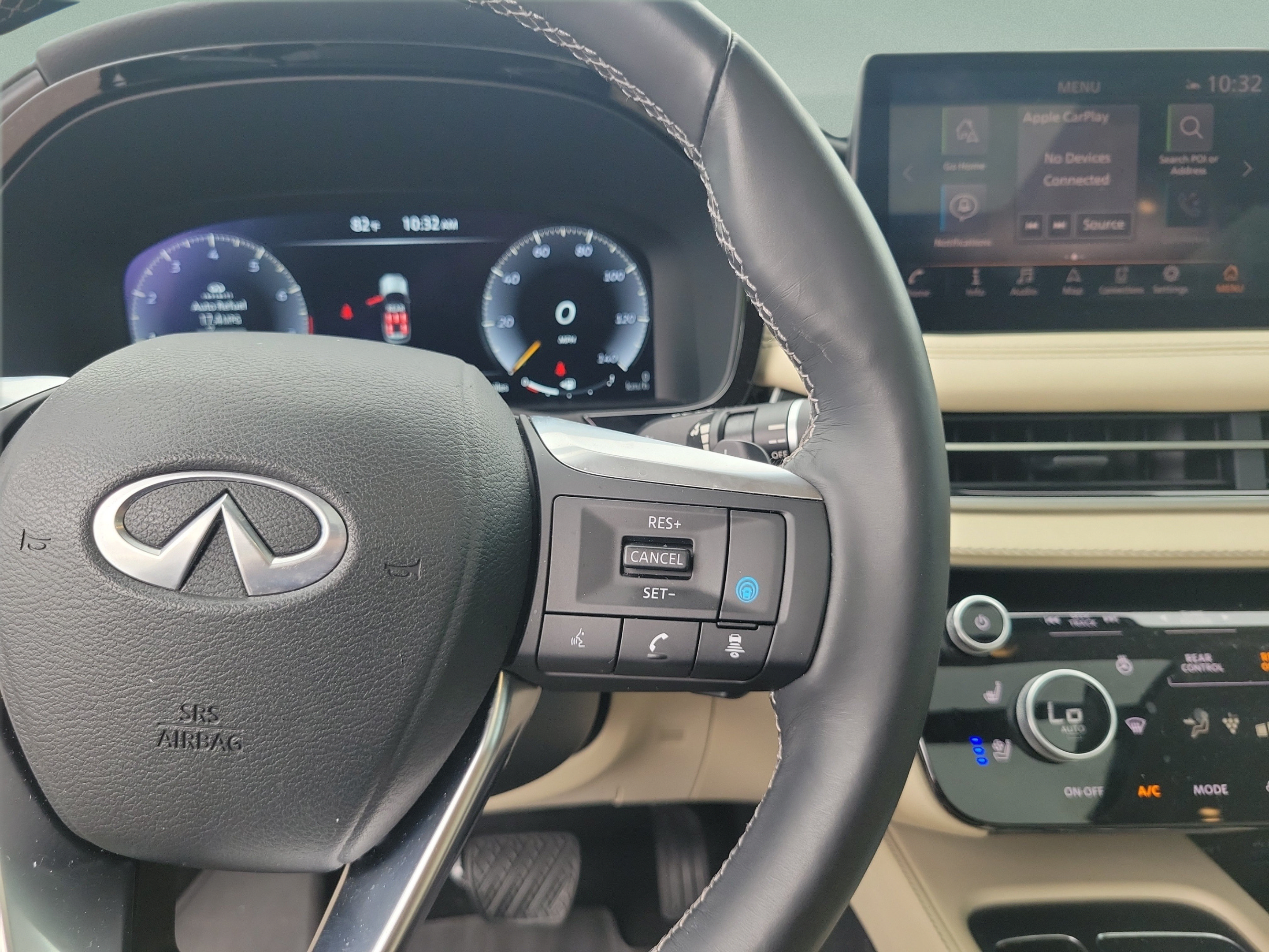Used 2024 INFINITI QX60 Sensory w/ Cargo Package AWD/4WD image 18