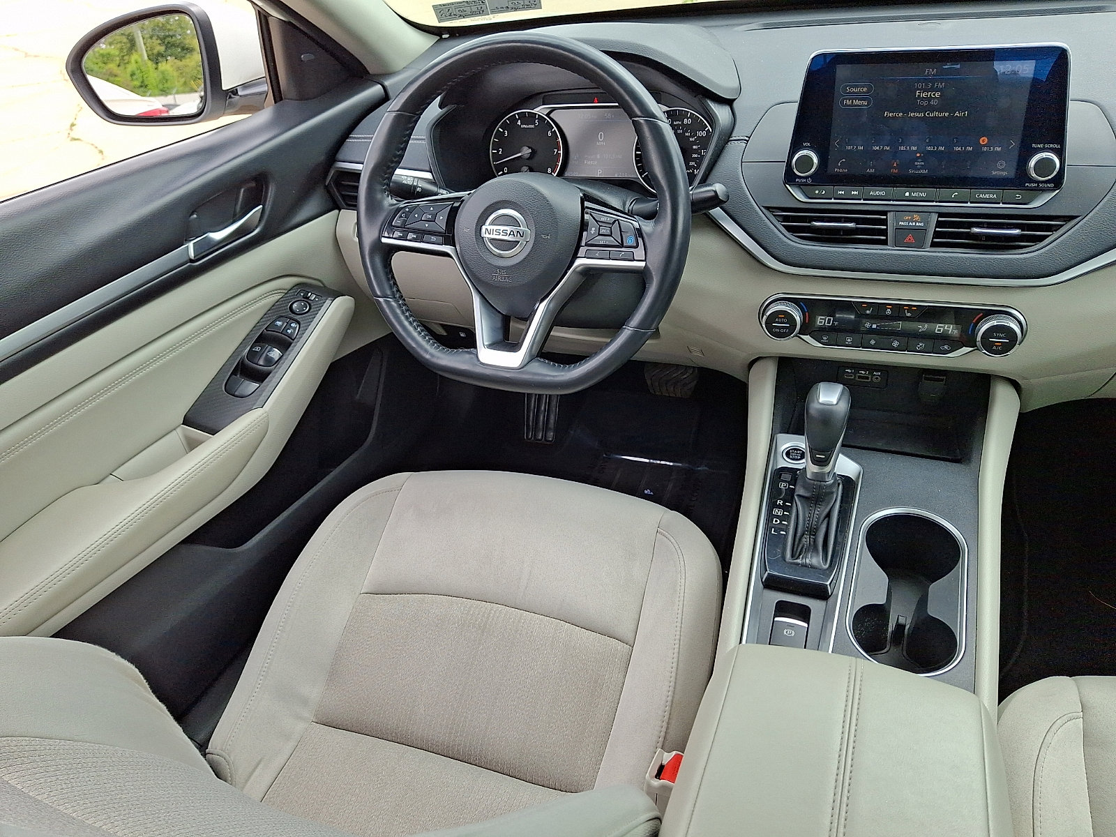 Used 2019 Nissan Altima 2.5 SV FWD image 14