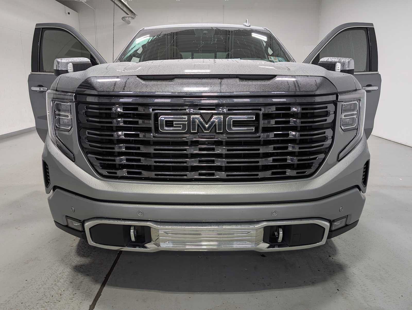 Certified 2024 GMC Sierra 1500 Denali Ultimate AWD/4WD image 16