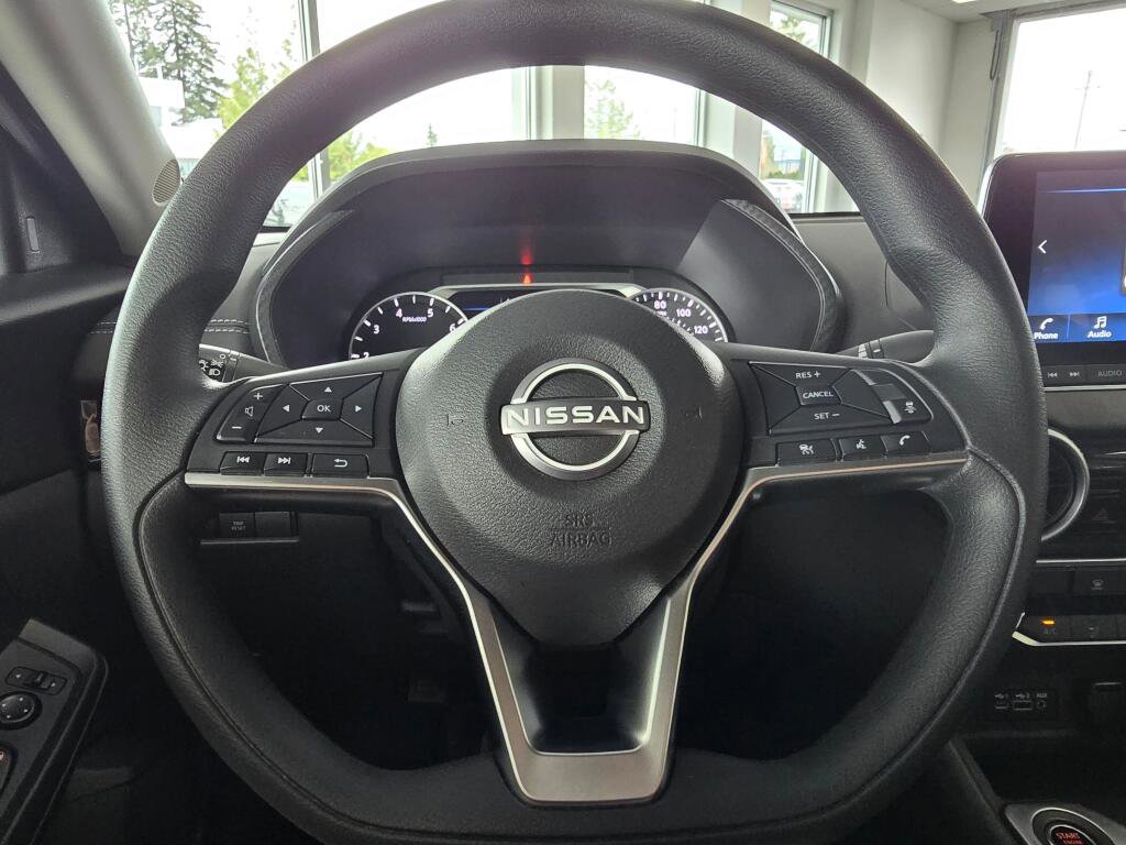 Used 2024 Nissan Sentra SV FWD image 22
