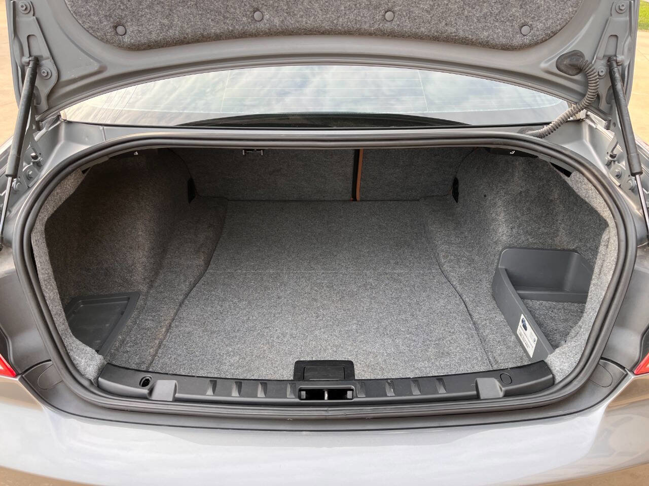 Used 2008 BMW 335i Coupe image 17