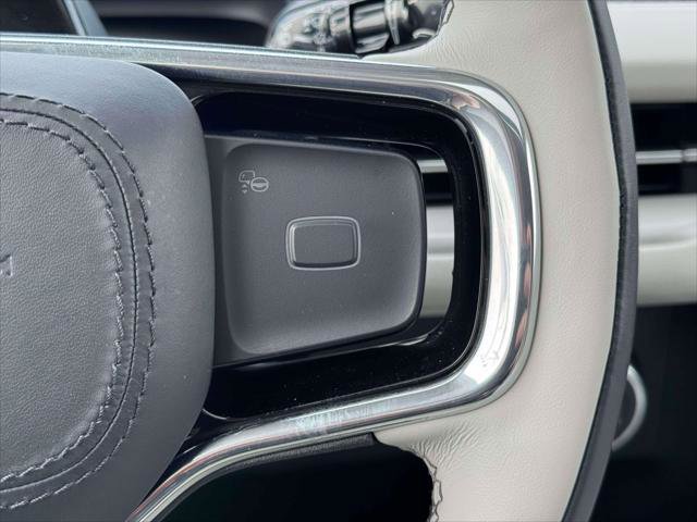Used 2025 Lincoln Navigator L Reserve image 23