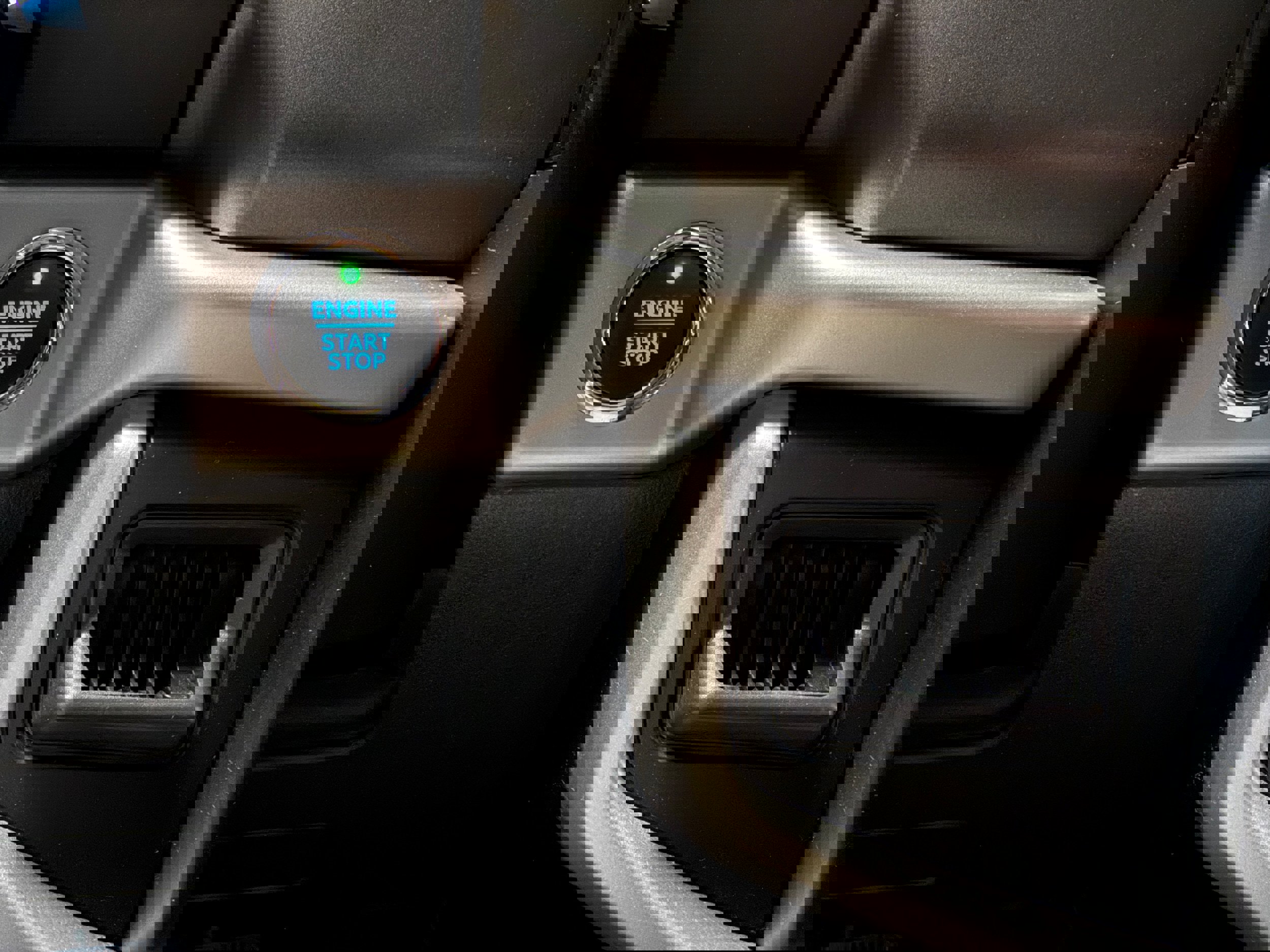 Certified 2024 Ford Expedition XLT image 19