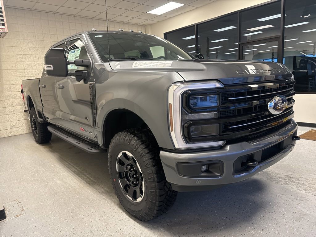 New 2026 Ford F350 Platinum w/ Tremor Off-Road Package image 8