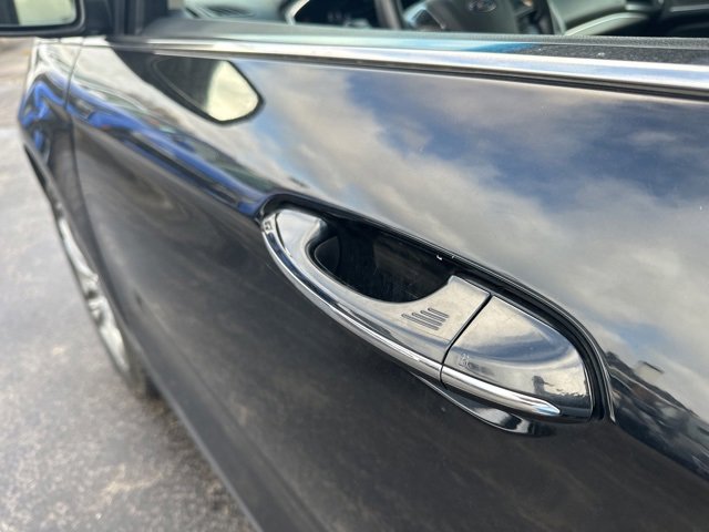 Used 2016 Ford Edge Titanium w/ Equipment Group 302A image 3