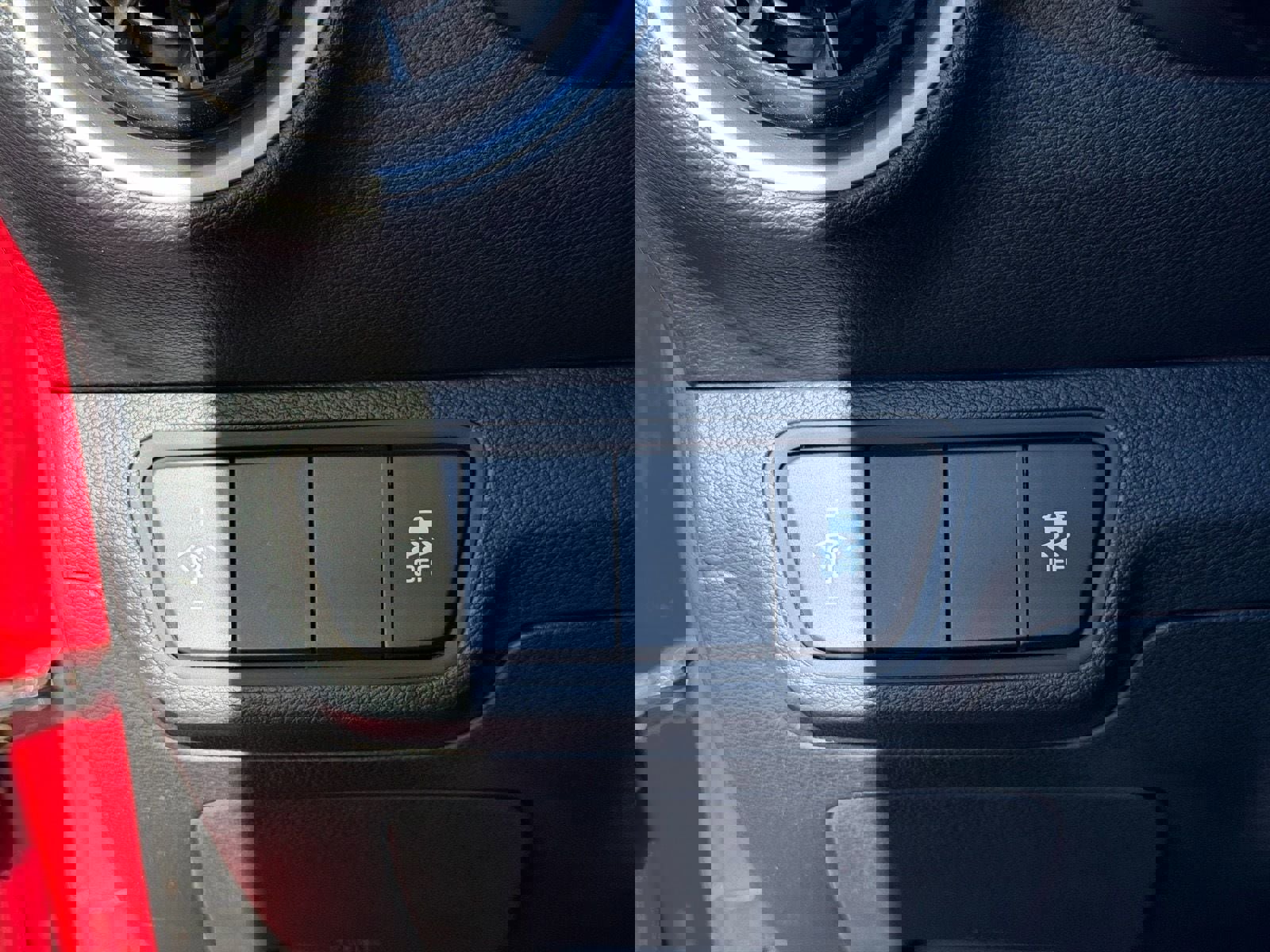 Used 2024 Kia Forte LXS image 21