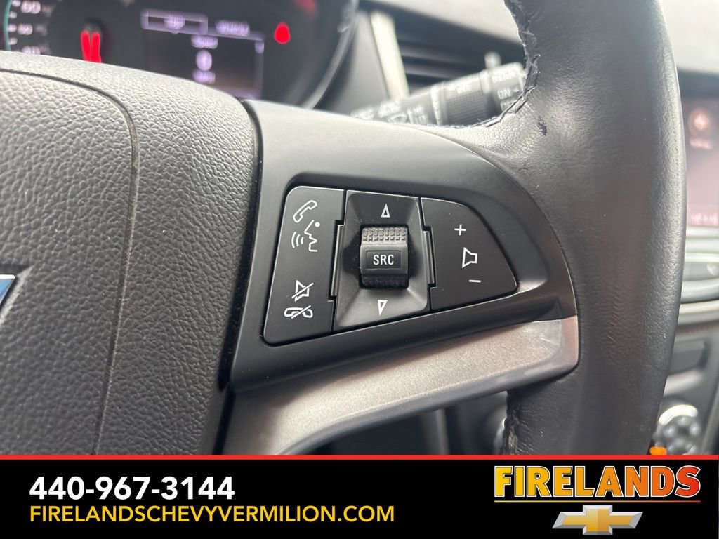 Used 2020 Chevrolet Trax LT w/ Driver Confidence Package image 19