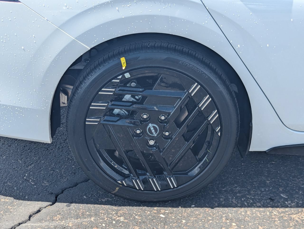 New 2027 Nissan Sentra SR FWD image 9