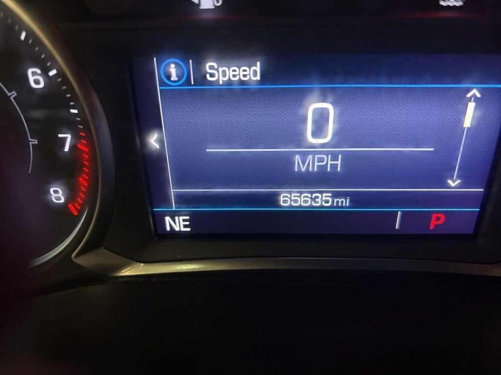 Used 2021 GMC Acadia SLE w/ Driver Convenience Package AWD/4WD image 14