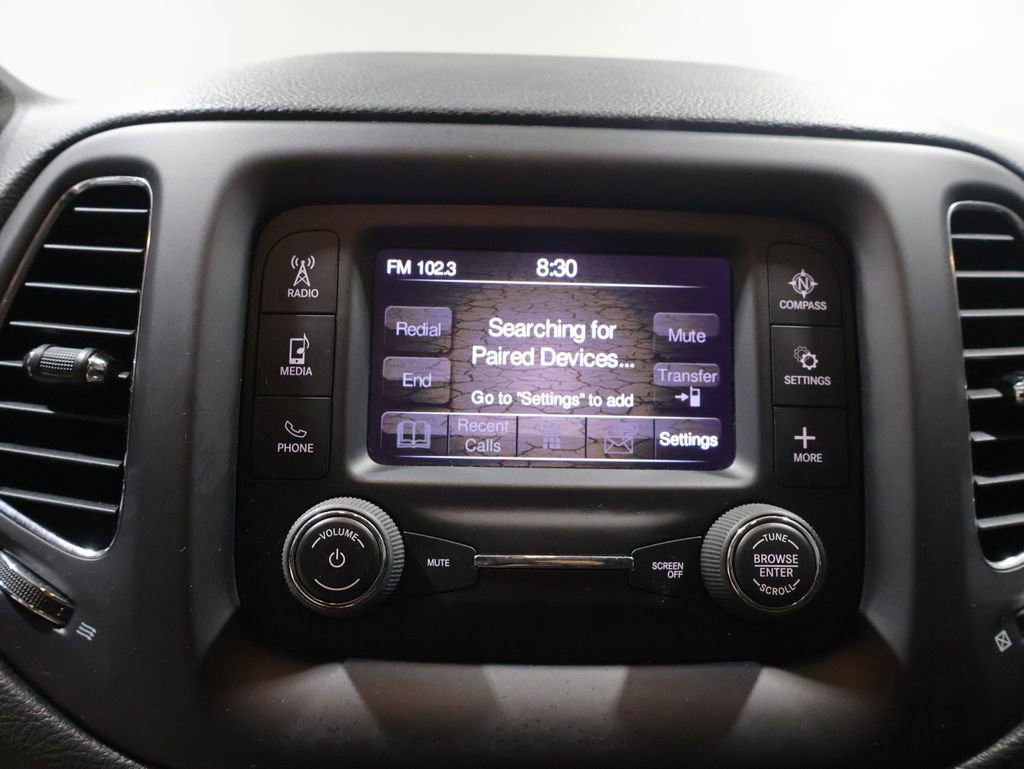 Used 2018 Jeep Compass Latitude w/ Cold Weather Group AWD/4WD image 25