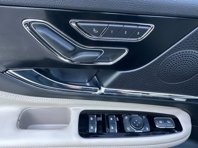 New 2025 Lincoln Corsair Grand Touring image 10