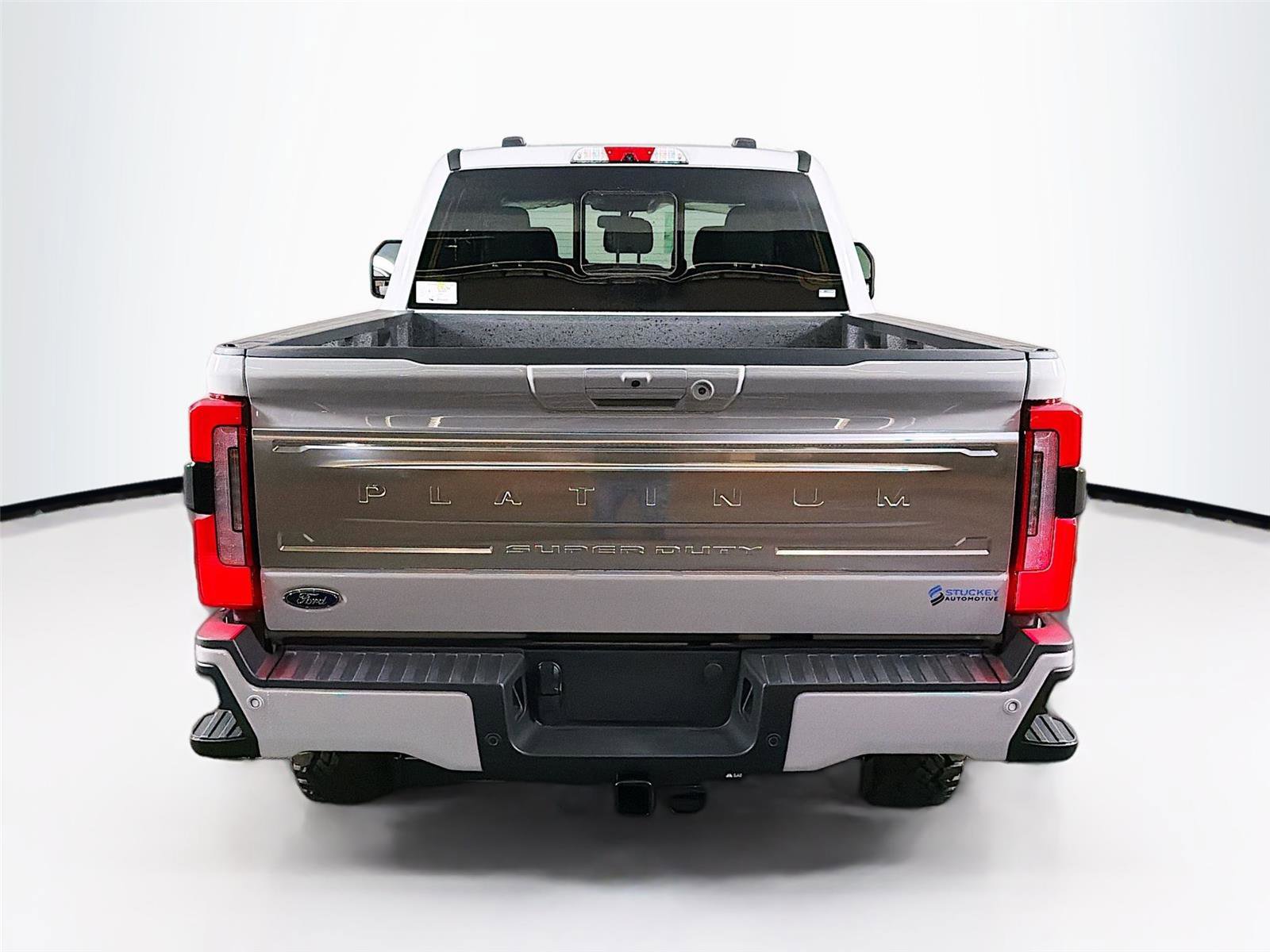 New 2026 Ford F250 Platinum w/ Platinum Plus Package image 6