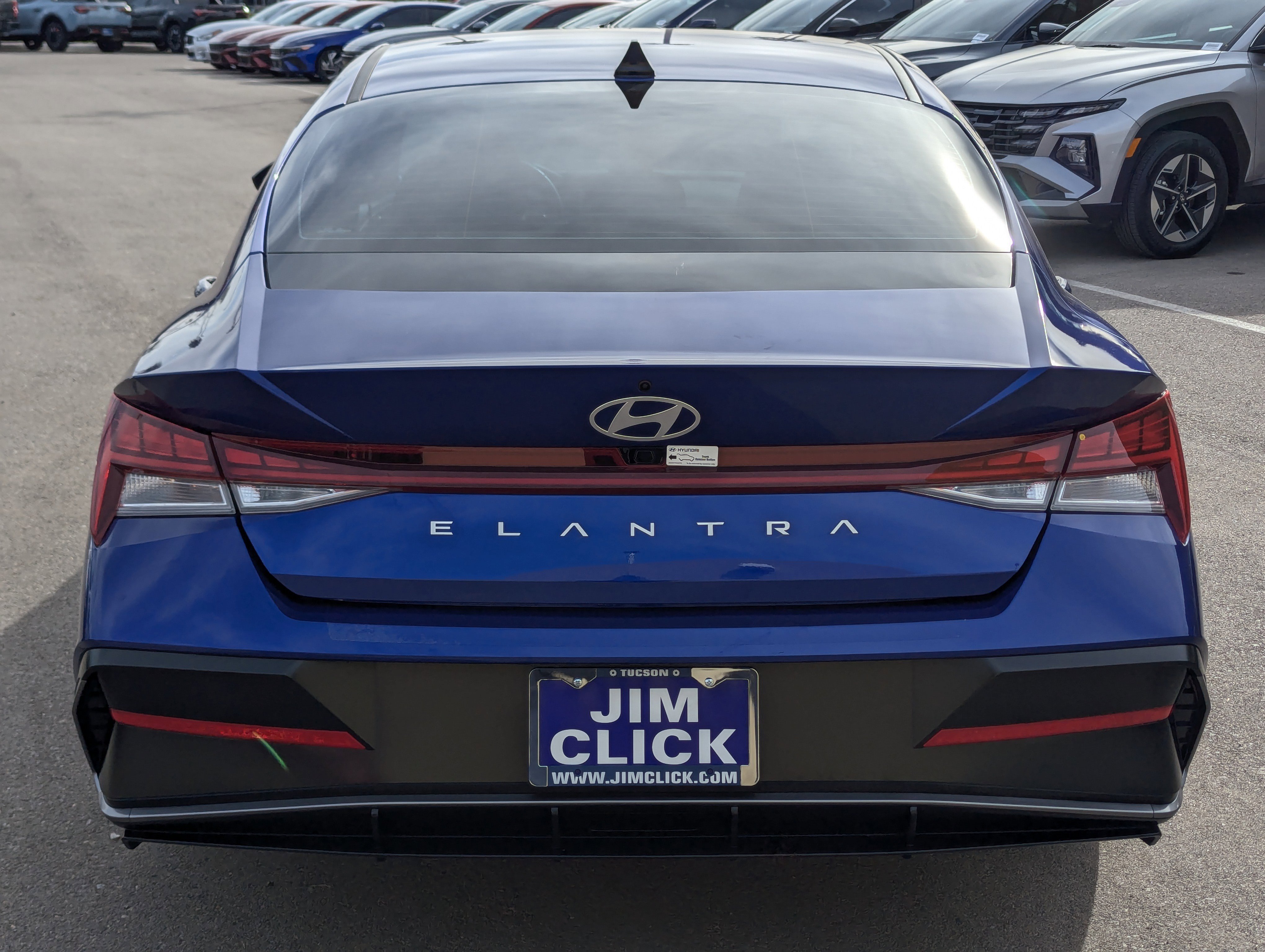 Certified 2025 Hyundai Elantra SEL image 3