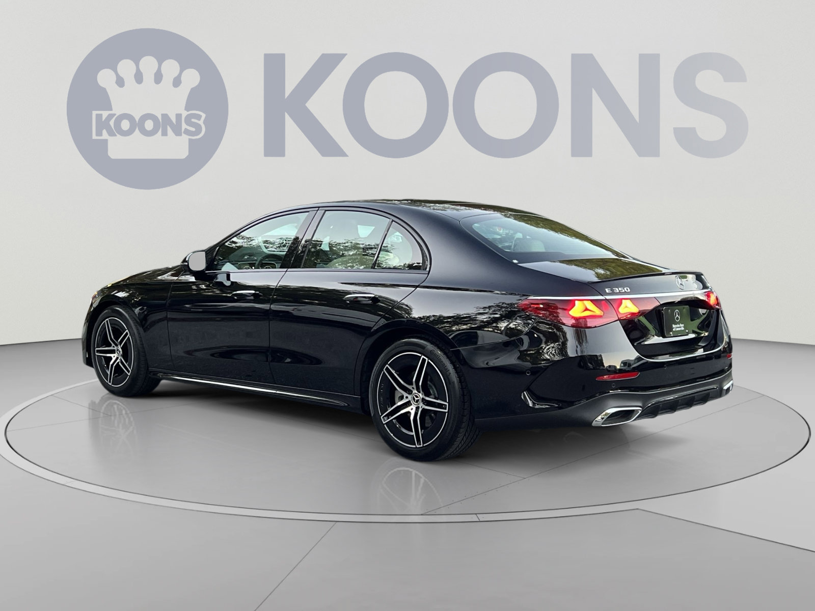 Certified 2025 Mercedes-Benz E 350 4MATIC Sedan w/ Driver Assistance Package image 8