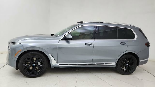 Used 2026 BMW X7 xDrive40i image 3