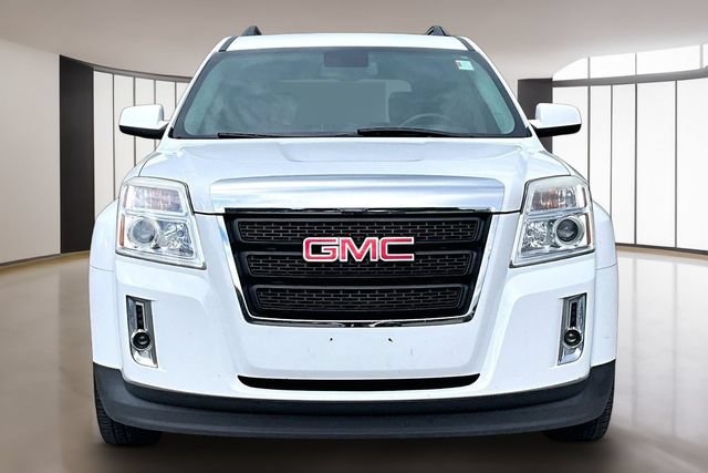 Used 2015 GMC Terrain SLE w/ Convenience Package FWD image 2
