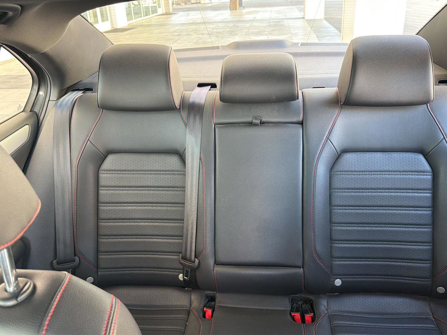 Used 2014 Volkswagen Jetta GLI Autobahn image 32