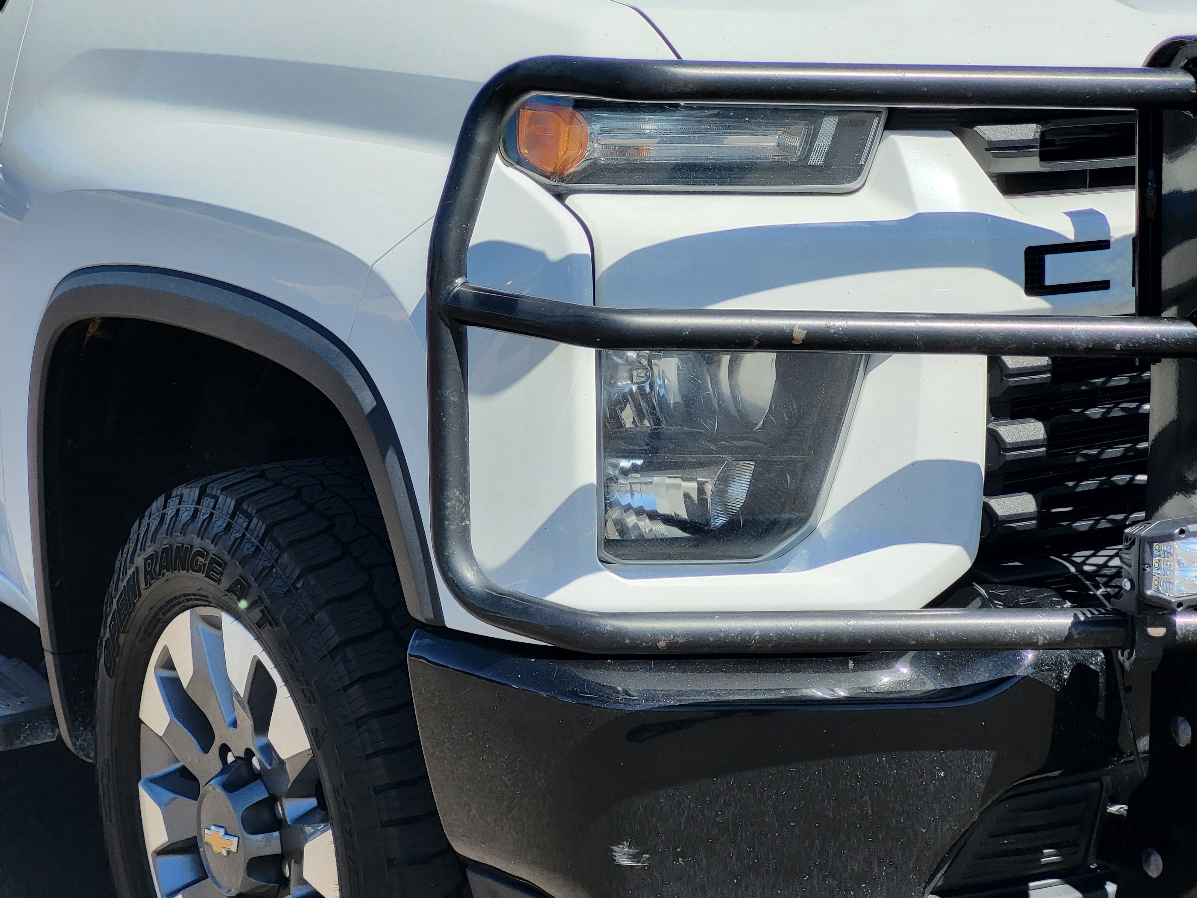 Used 2021 Chevrolet Silverado 2500 Custom w/ Custom Convenience Package AWD/4WD image 5