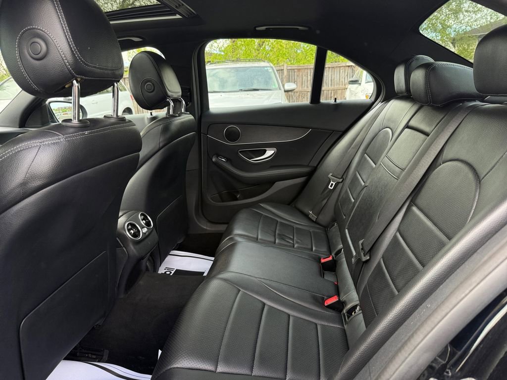 Used 2019 Mercedes-Benz C 300 4MATIC Sedan image 25