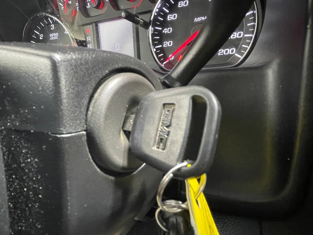 Used 2015 GMC Sierra 1500 4x4 Double Cab image 25
