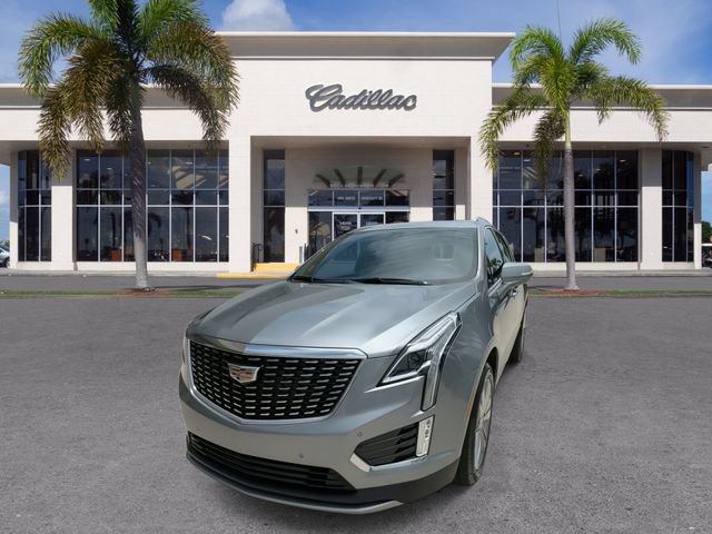Certified 2023 Cadillac XT5 Premium Luxury w/ LPO, Floor Liner Package FWD image 5