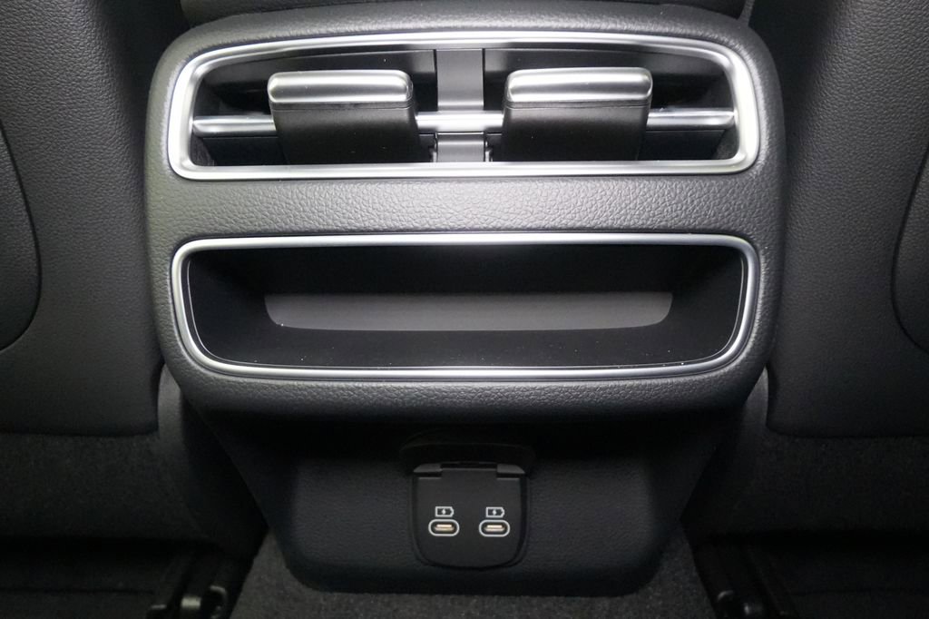 New 2026 Genesis GV70 2.5T image 19