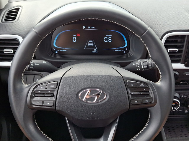 Certified 2023 Hyundai Venue Limited w/ Cargo Package image 19