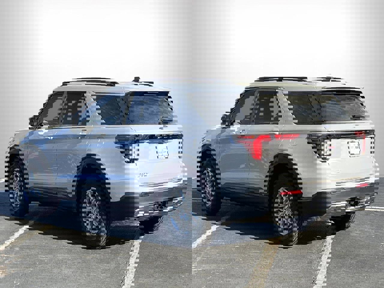 New 2026 Ford Explorer Active w/ Active Comfort Package image 22