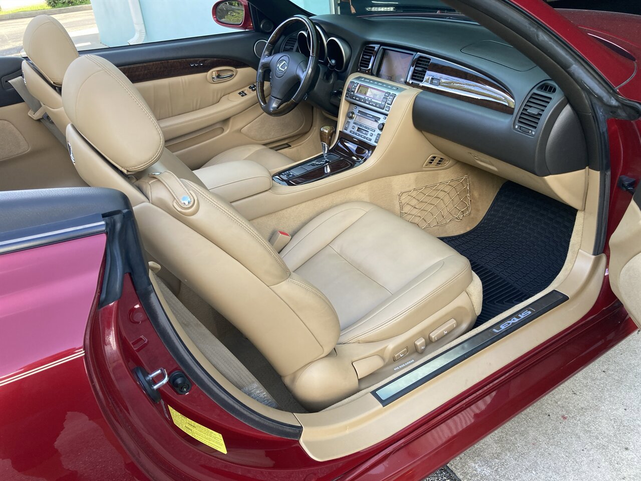 Used 2006 Lexus SC 430 Convertible image 17