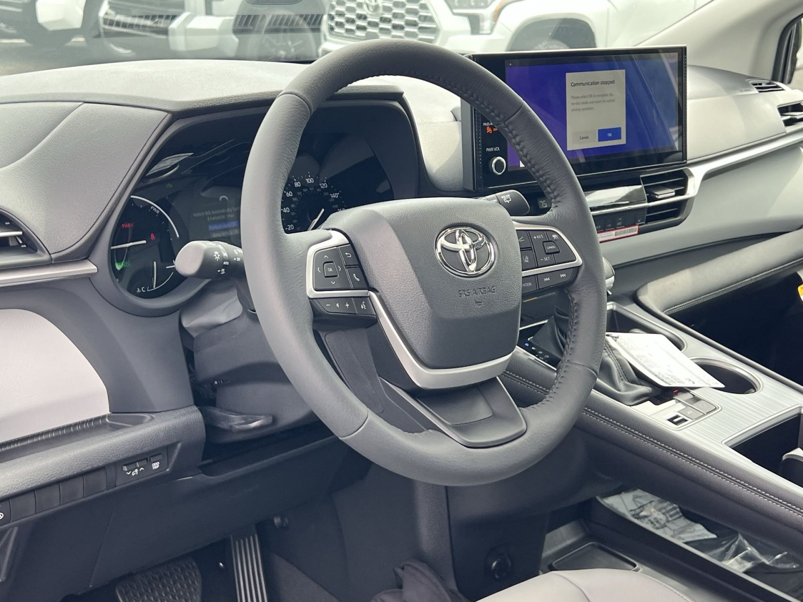 New 2026 Toyota Sienna XLE FWD image 16