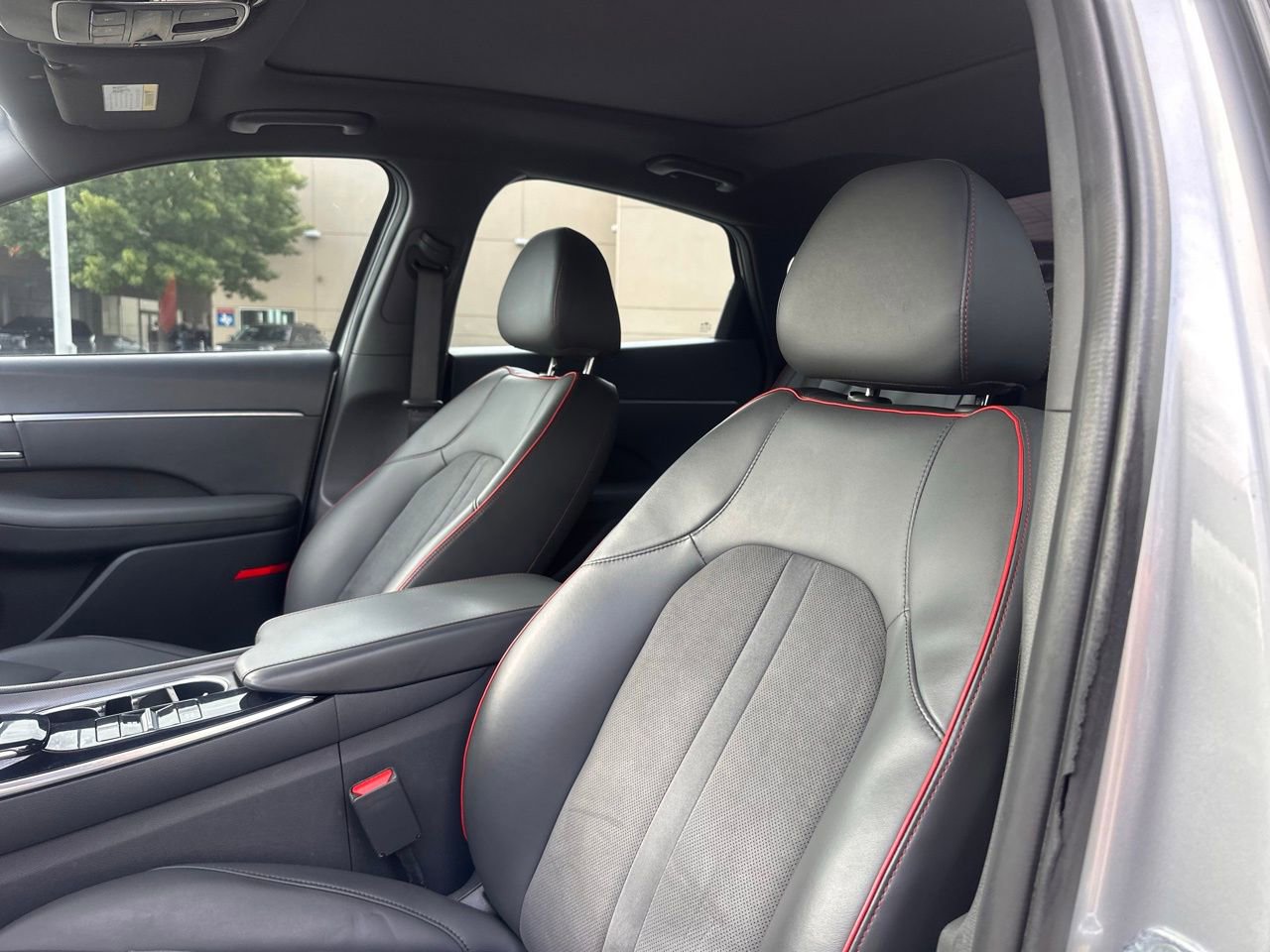 Used 2021 Hyundai Sonata SEL Plus w/ Tech Package image 18