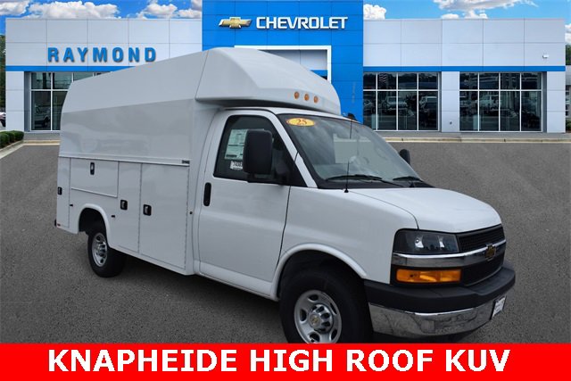 New 2025 Chevrolet Express 3500 w/ Power Convenience Package