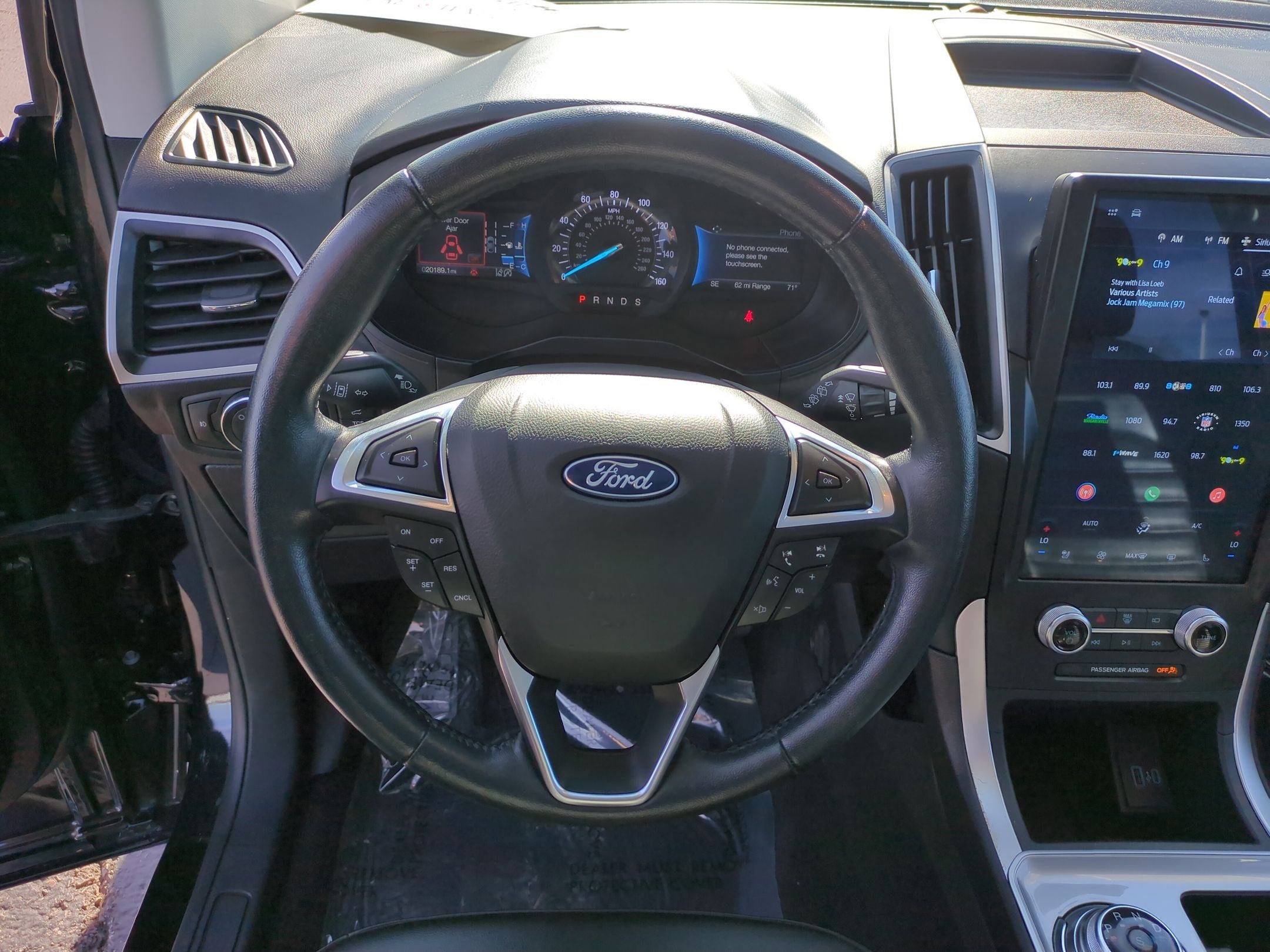 Used 2024 Ford Edge SEL w/ Convenience Package image 17