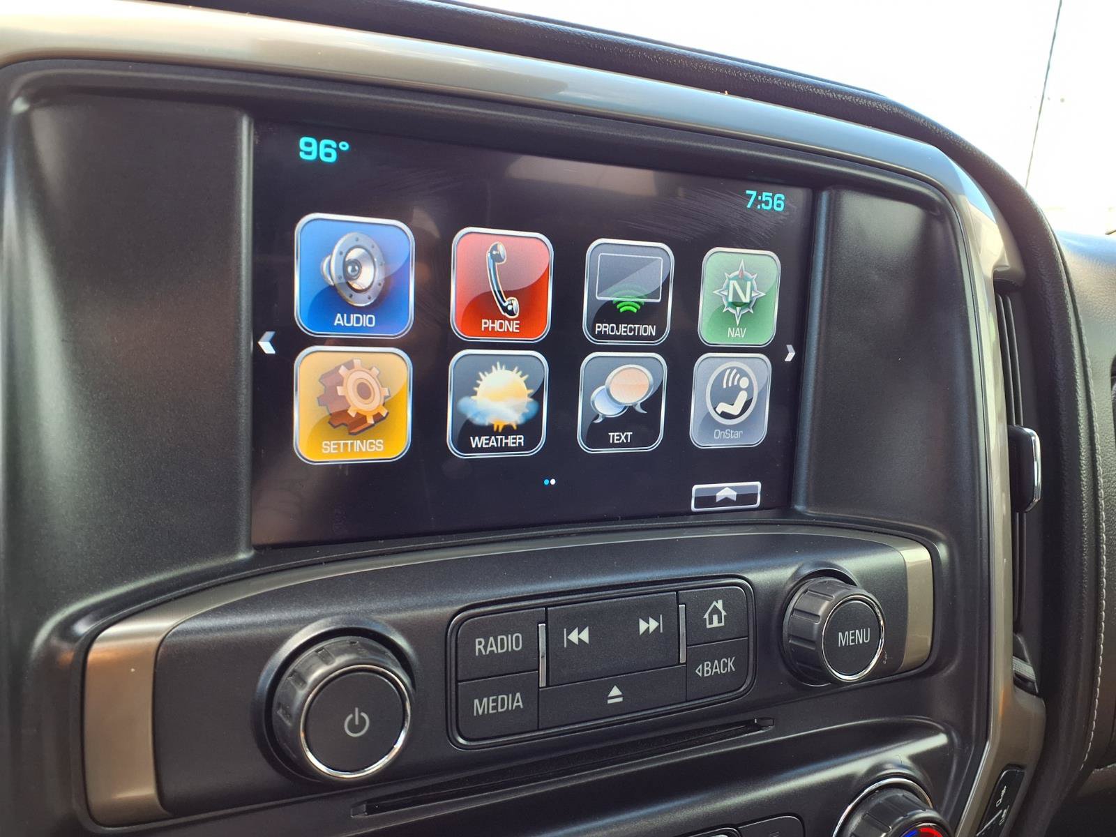 Used 2018 Chevrolet Silverado 1500 High Country RWD image 9