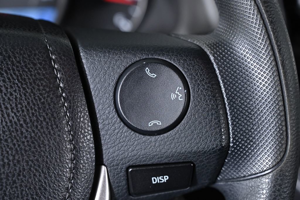 Used 2016 Toyota RAV4 LE FWD image 13